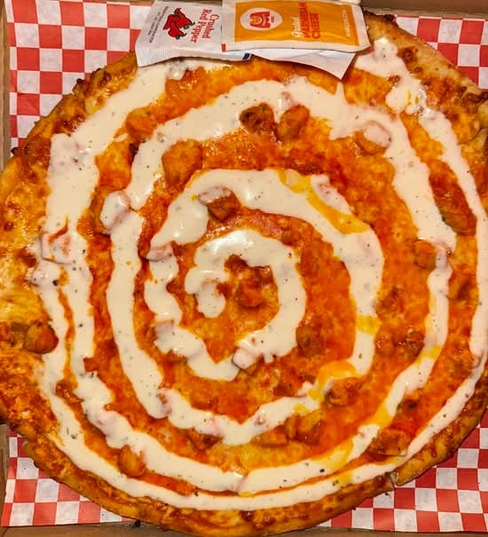 14" Chicken Masala Pizza.